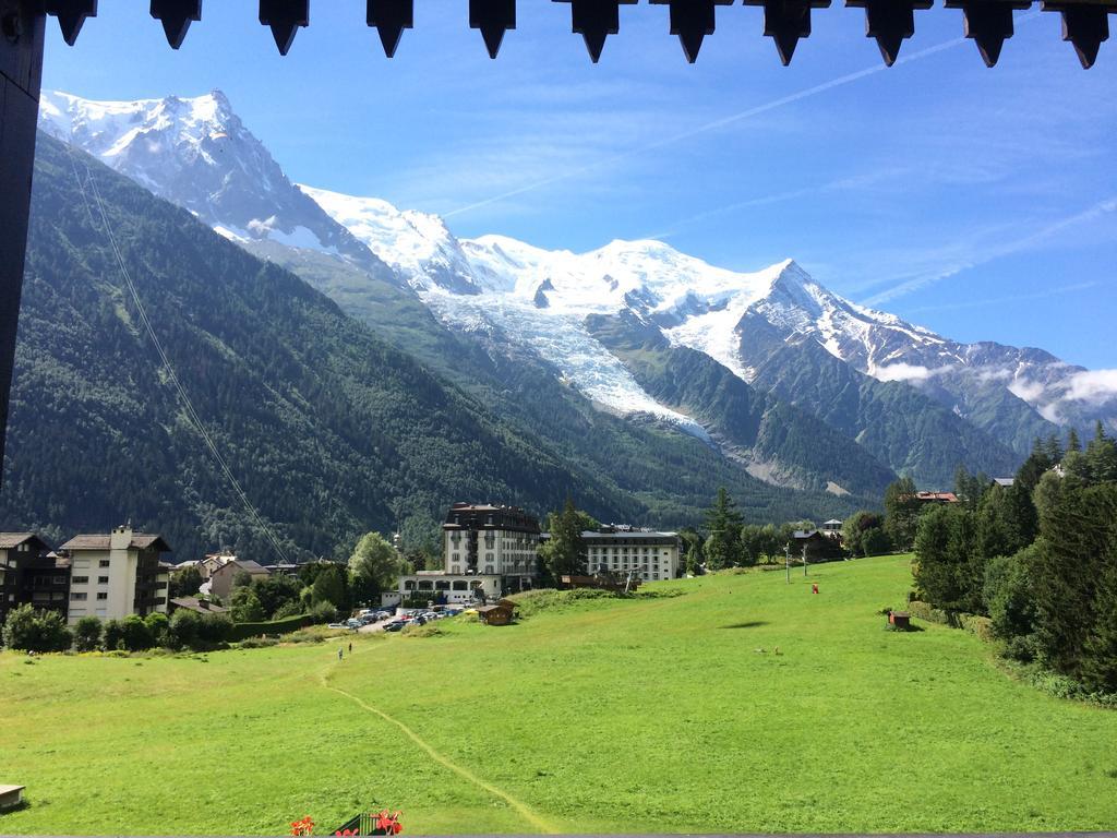 Terrasse Sur Le Mont Blanc Apartment Chamonix Exterior photo